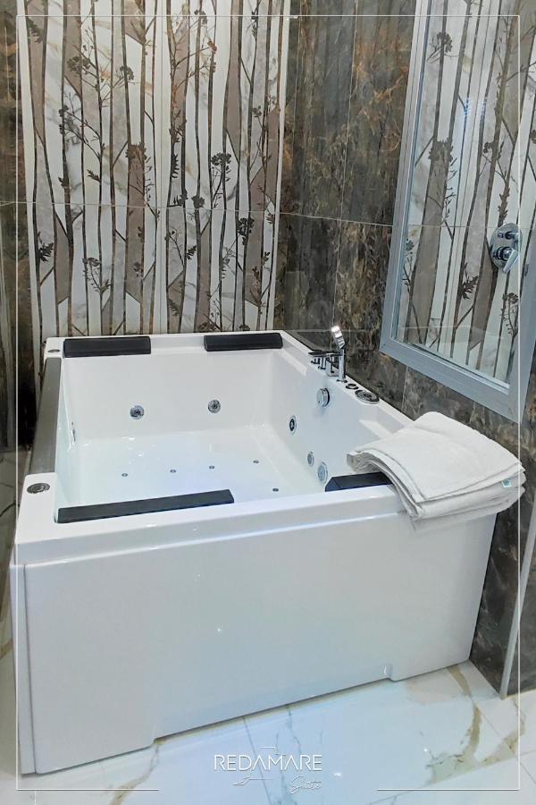 Redamare Hotel Lago Patria