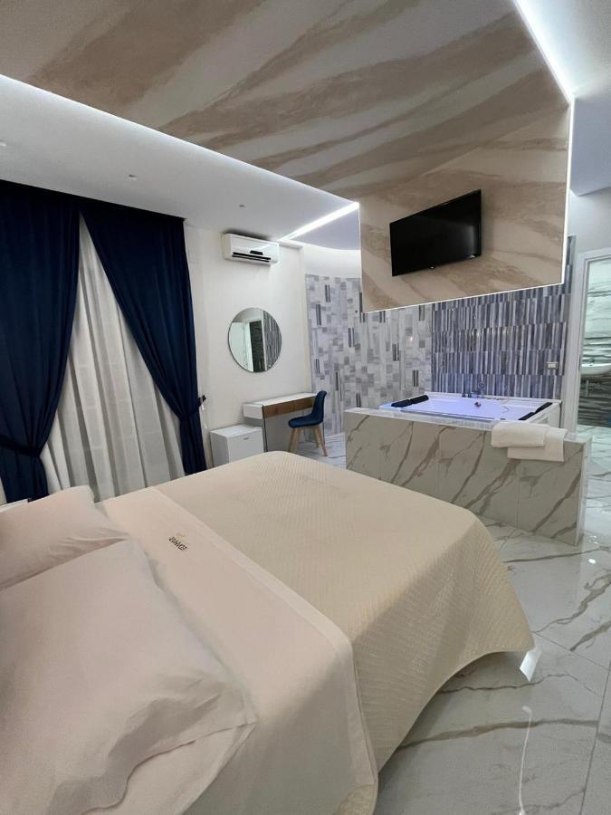 Redamare Hotel