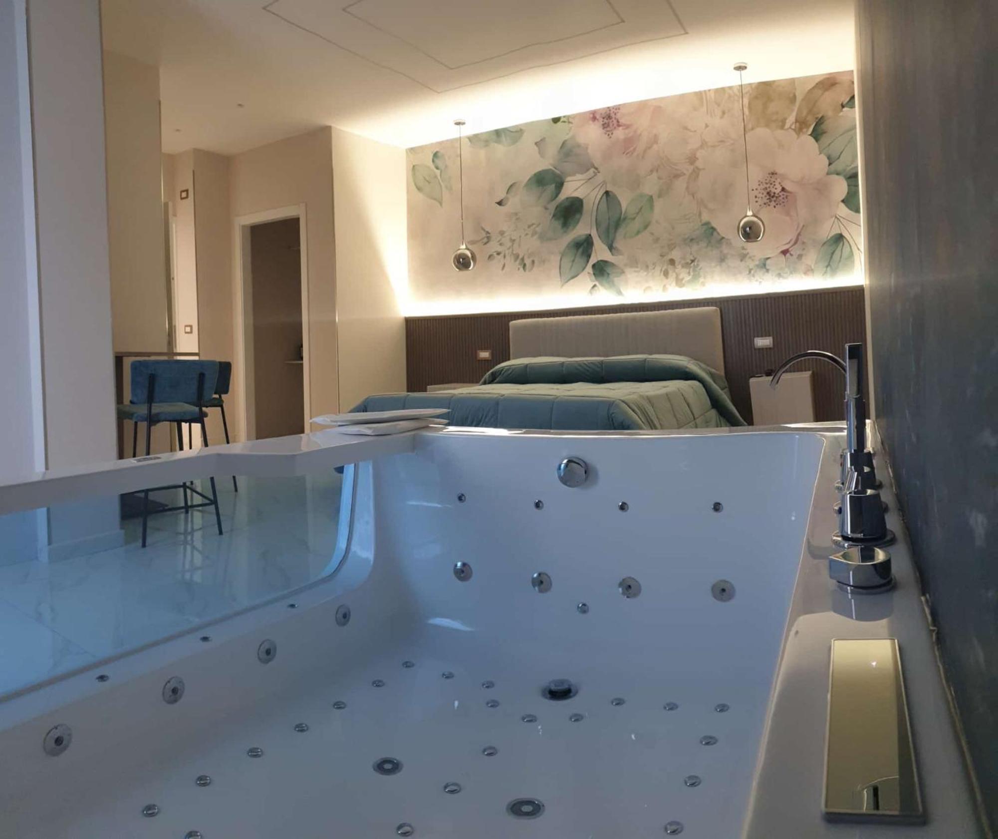 Redamare Hotel *
